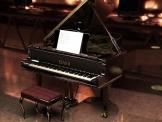 EIAS 8 Piano